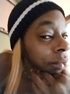 Chat +18 de Jasmine_FullsShine ao vivo