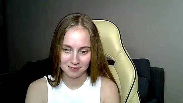 christimontero: απευθείας συνομιλία ΧΧΧ