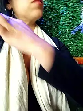 Czat XXX na żywo – Luianna