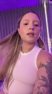 MiaPetit_ 现场XXX聊天