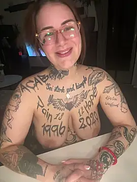 Chat XXX en directo de NyxTattoo