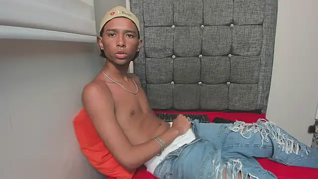 Little_Twink19x – webcam-show