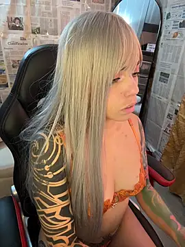 i_am_nina_ Live XXX-Chat