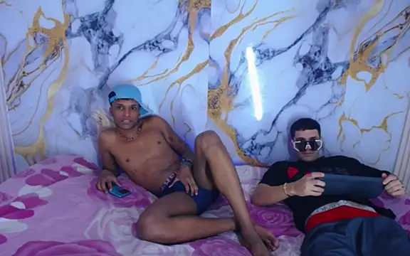 Show de Damian_and_theo na webcam