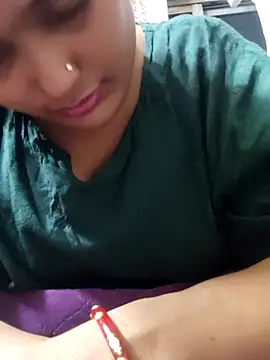 Cute_pinkii Pertunjukan Webcam