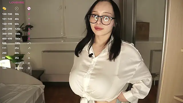 Chat XXX ao vivo de HannaHayles