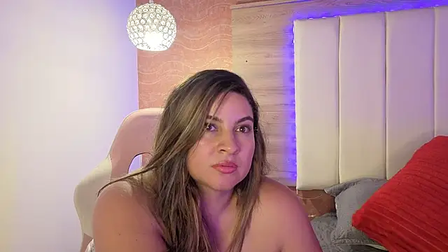 AgnesIvanova লাইভ XXX চ্যাট