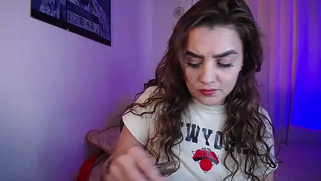 Czat XXX na żywo – Lu_perez