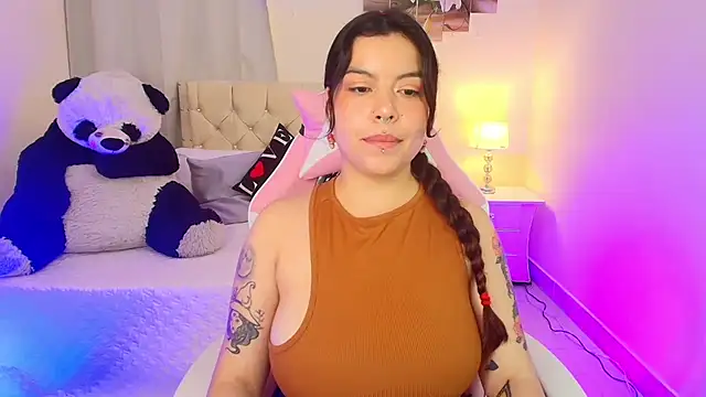 Czat XXX na żywo – LillithRoses_