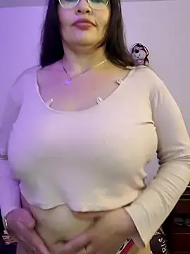 Chat XXX ao vivo de esmeralda_milf