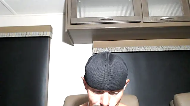 Živý XXX chat ThickD2C