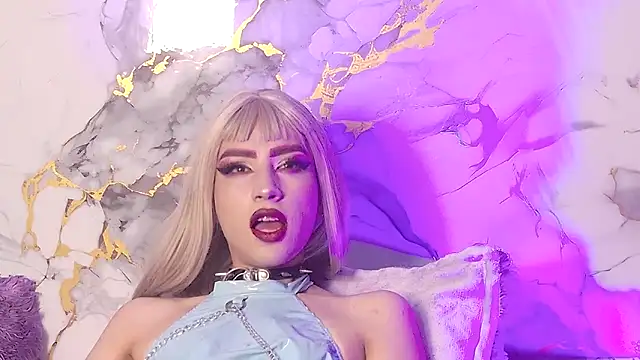 BrianaSchafer Show in webcam