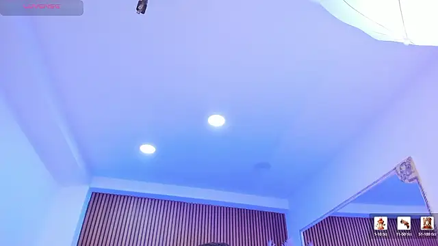 SelenaStonneのライブXXXチャット