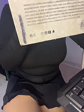 rhizanthella_ Live XXX-chat