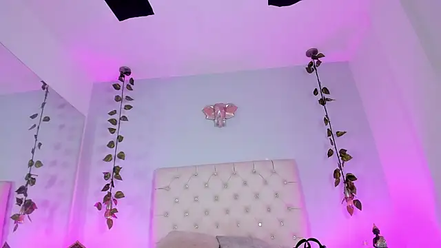 Rachel-Greyy Obrolan Langsung XXX