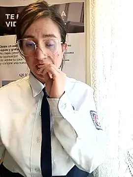 Valentina--1 Adlı Modelin Canlı XXX Sohbeti