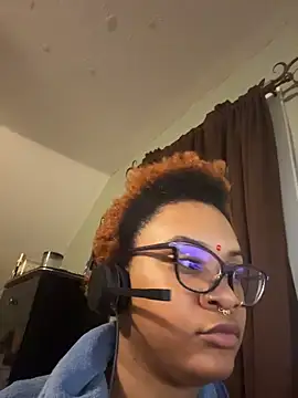 nickytheehawtien Live XXX chat