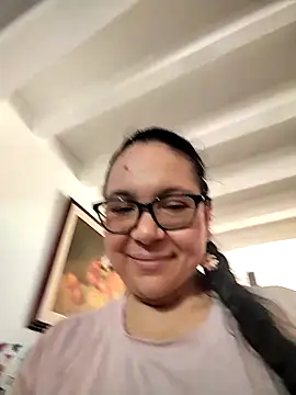 Chat +18 de isabella_goddess2023 ao vivo