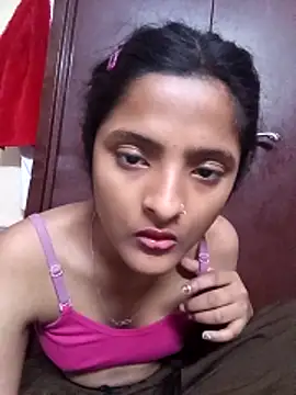 Chat +18 de KittyBby14 ao vivo