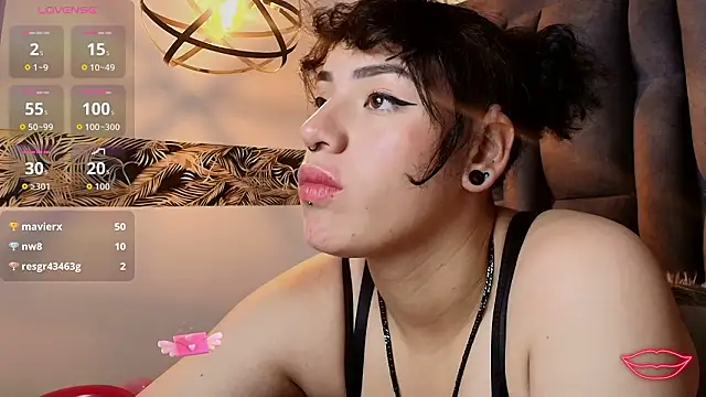 Kiara_Fox__ Chat XXX live