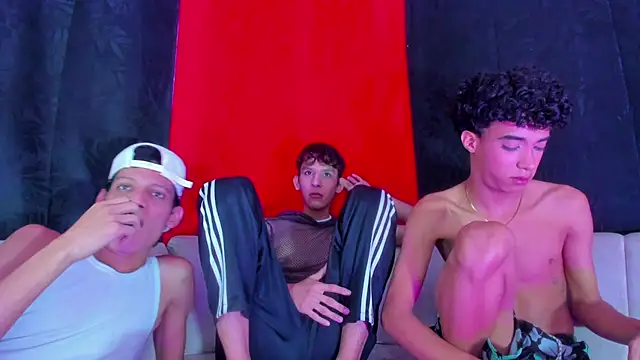 Pleasure_boys_hot Webcam Show