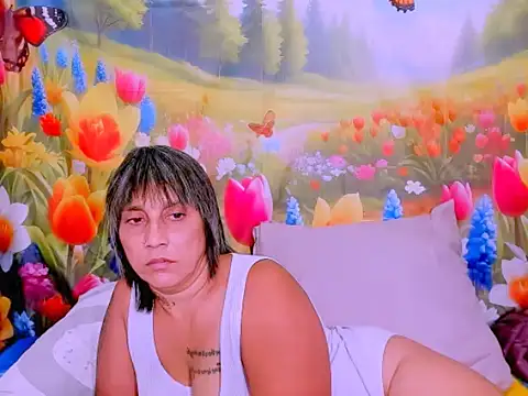 indianroxy élő XXX-chatje