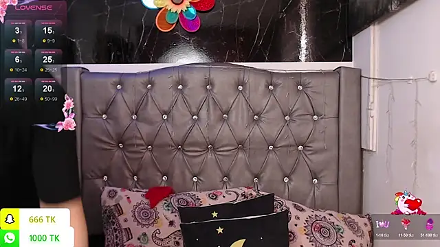 XXX chat uživo modela LAILAGUMMY