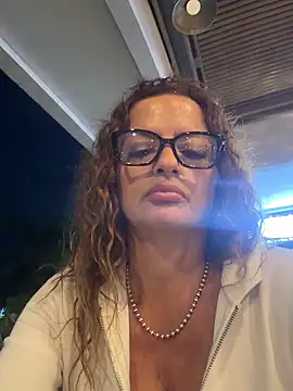 CioniWeiss: απευθείας συνομιλία ΧΧΧ