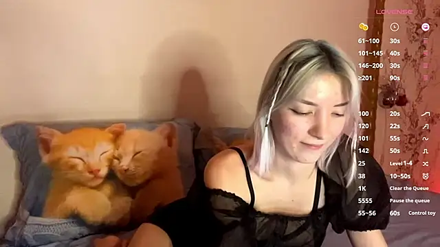 JanneAtop Live XXX-chat