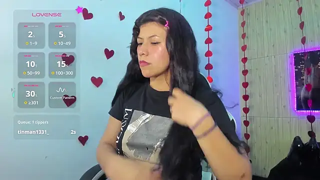 Raven_Rouge_ Live XXX-Chat