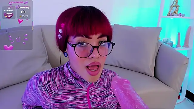 Taylor__Watson Live XXX-Chat