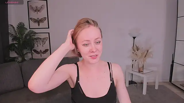 LilianKroft Live XXX-chat