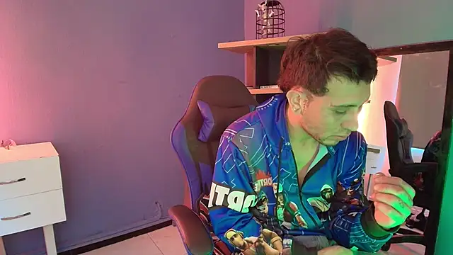 Thonixxx_mr 现场XXX聊天