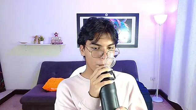 Maecum18 Show Webcam