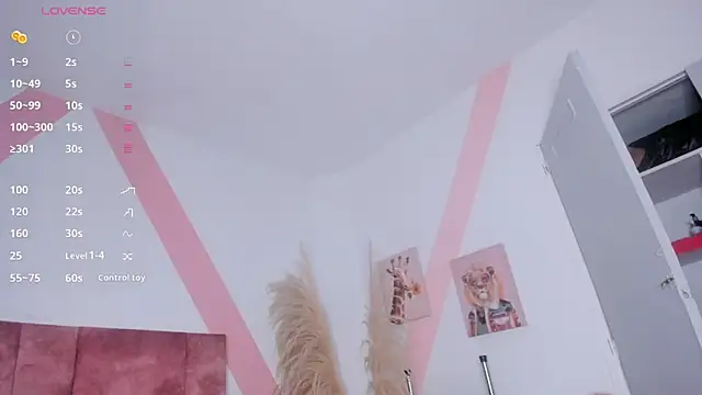 isabella_whiithe élő XXX-chatje