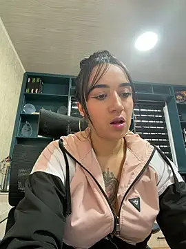 EmmyEvans1 – Live XXX-chat