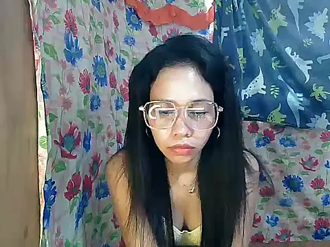 PinaySkinnyGirlのライブXXXチャット