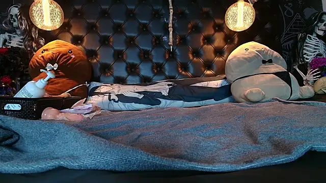 AlexHoe_ 即時 XXX 聊天