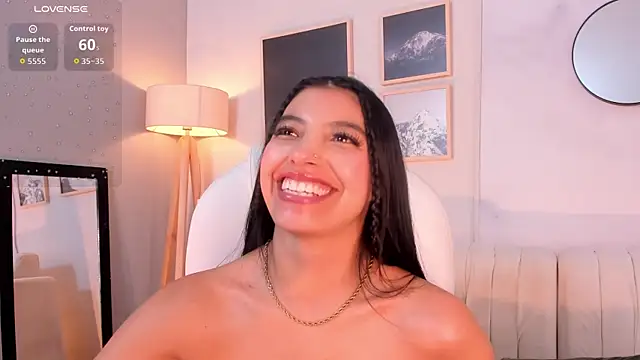 Tiffany_Low Chat XXX in diretta