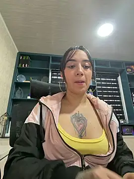 EmmyEvans1 Chat XXX live