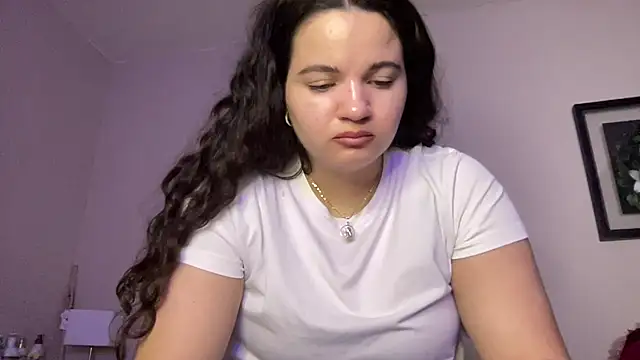 Онлайн чат XXX SoyOceanne