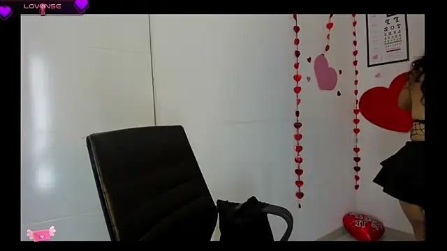 Chatroom XXX en direct de Jessica_Beltrann