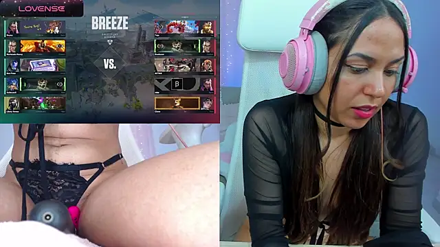 Show modela VenusIslove na web-kameri