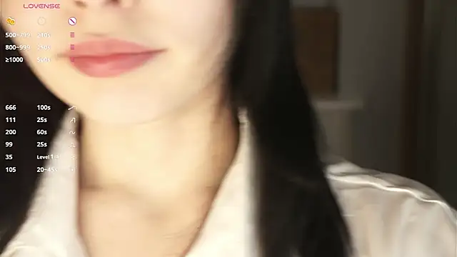 XXX chat uživo modela HannaHayles