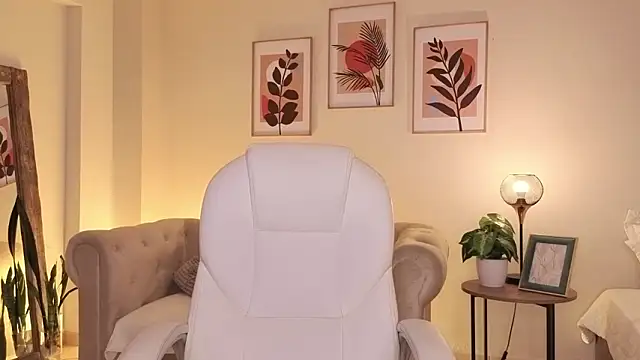 Chat +18 de DahianaWalcott ao vivo