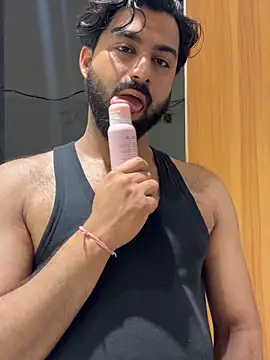 hottestboy03 Adlı Modelin Web Kamerası Şovu