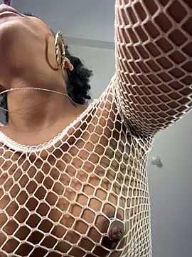 kiryB লাইভ XXX চ্যাট