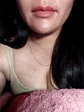 Reina_Fcup01 Chat XXX live