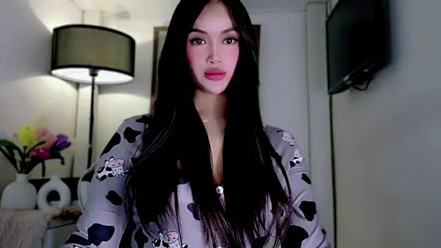 دردشة Anna_HollyDoll الجنسية المباشرة