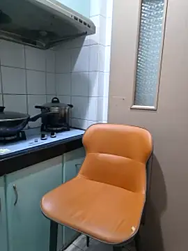 EcupLena élő XXX-chatje